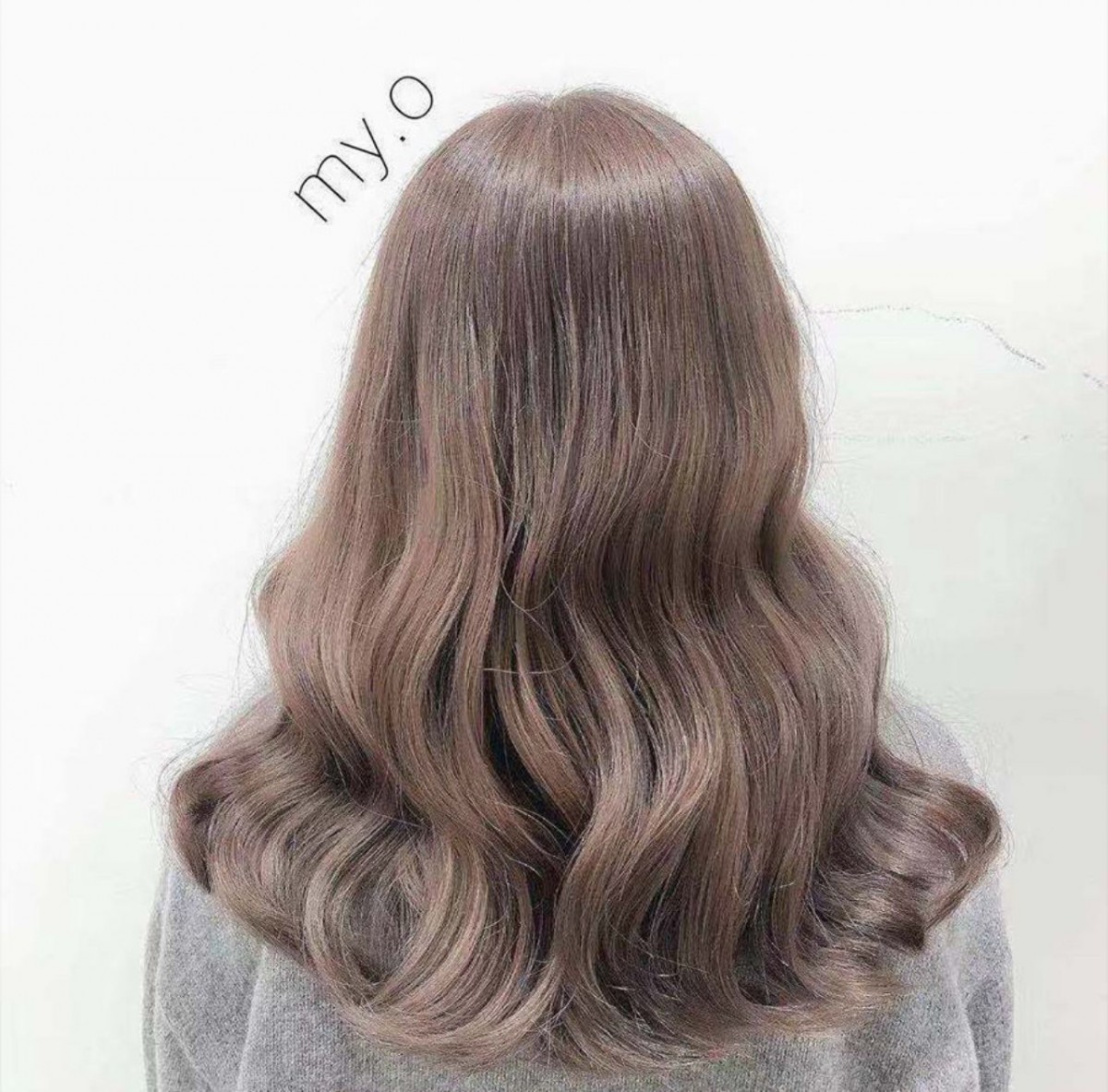 brown hair