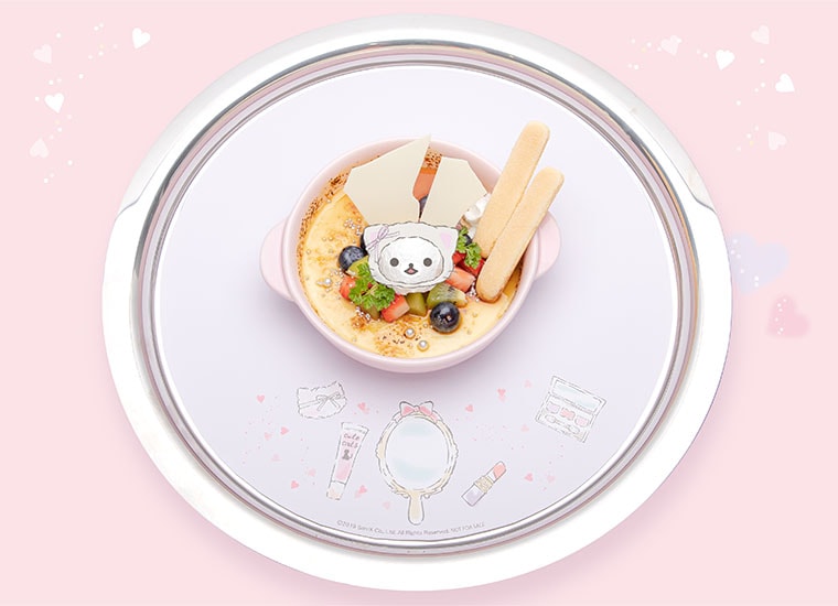 Creme brûlée and magic mirror