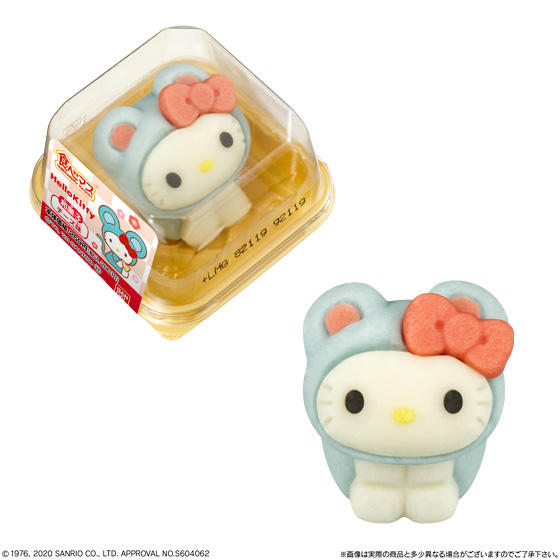 Hello kitty Lawson convenience store wagashi