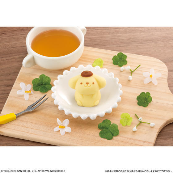Pompompurin is another character made into a convenience store wagashi