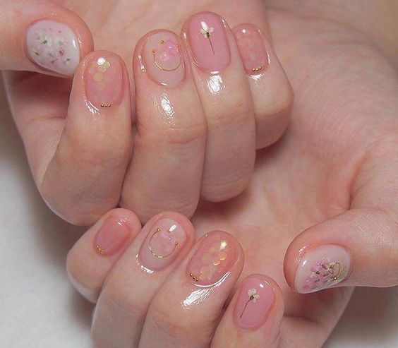 soft, dreamy pastel nail art