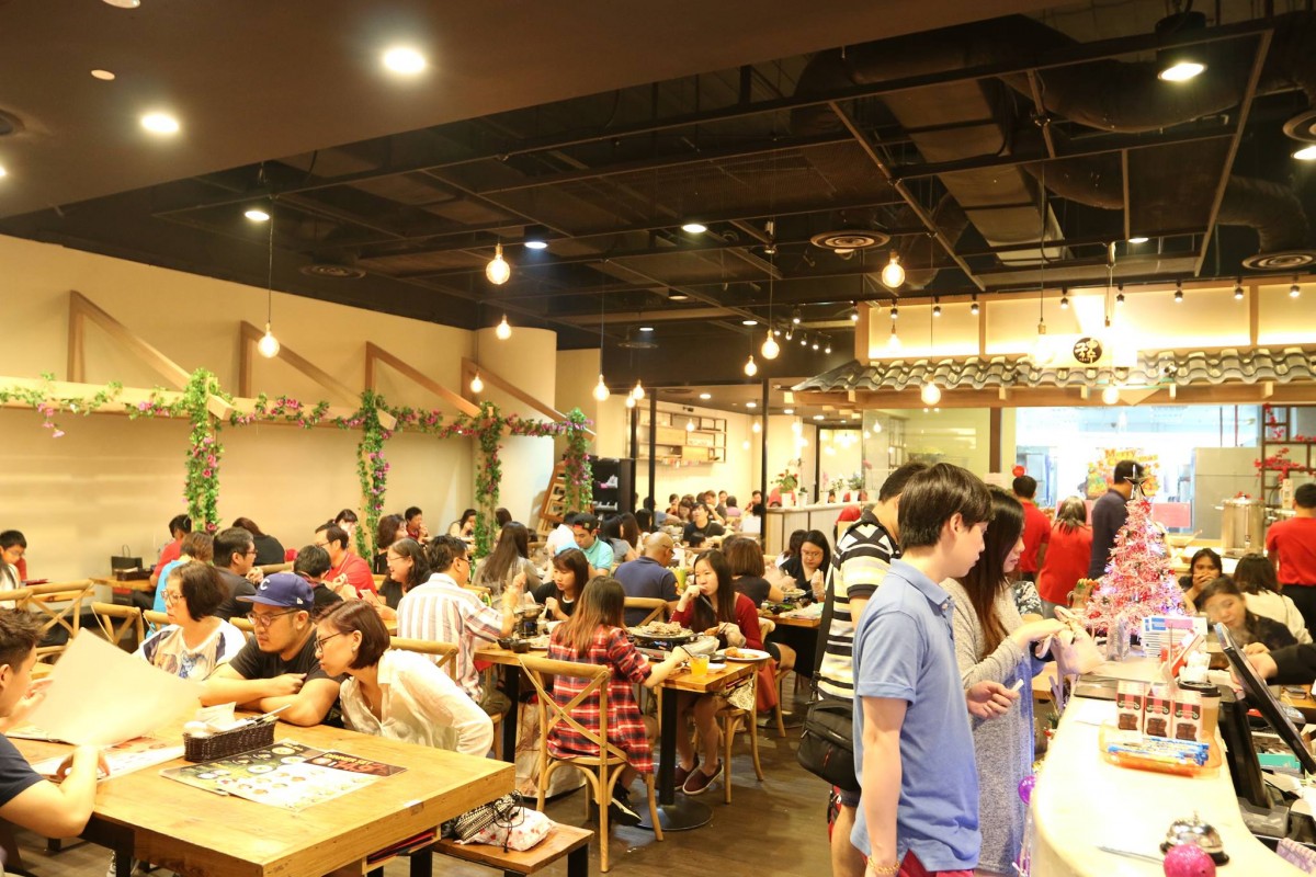 Guksu Restaurant interior