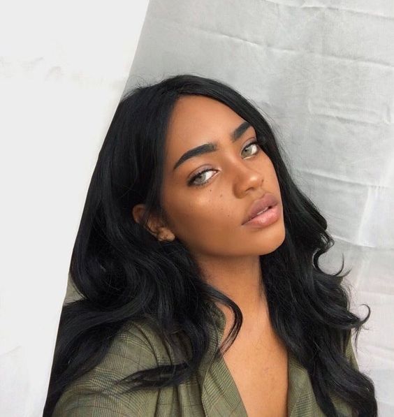 woman with a no-makeup makeup look