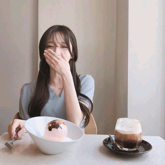 Girl in a cafe