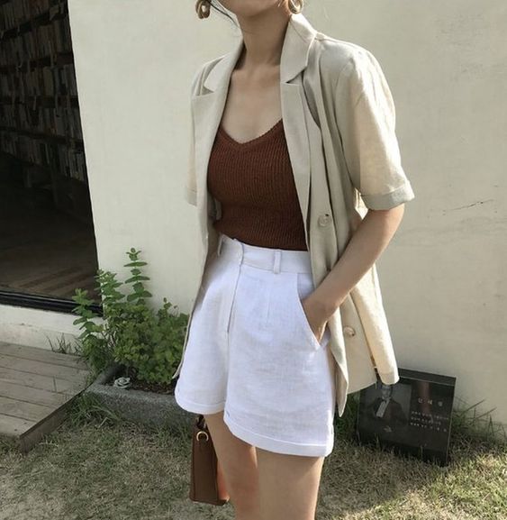 work outfit with beige blazer and white shorts
