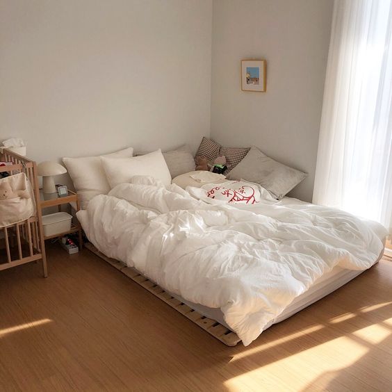 Korean-style bedroom interior design simple furniture