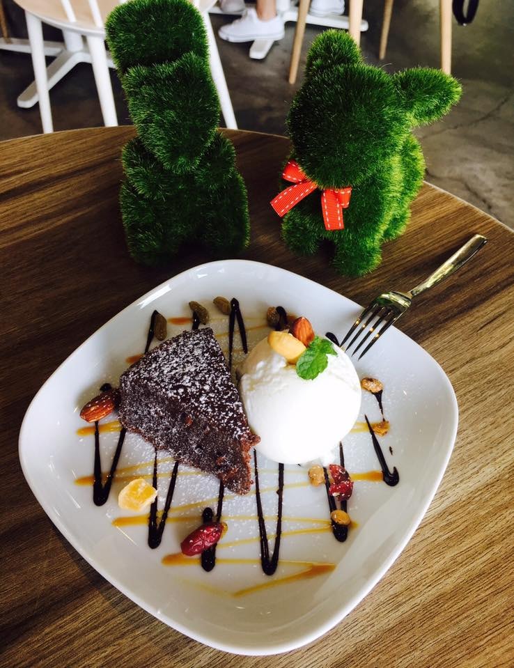 I'm Talato italian ice cream with brownie insta-worthy gelato shop in Taichung, Taiwan