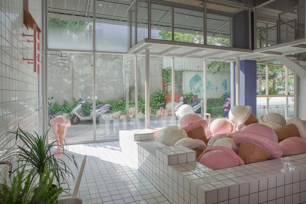 I'm Talato insta-worthy gelato shop in Taichung, Taiwan with swimming pool giant ice cream