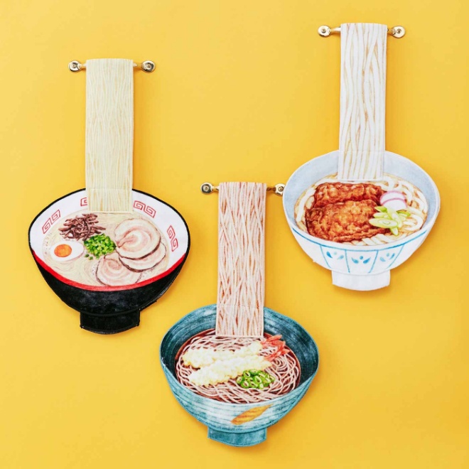Cute Home Decor: Realistic-Looking Japanese noodle Towels in all three designs, ramen, soba and udon