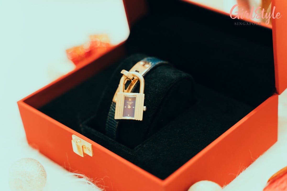 Hermès Kelly Watch luxestyle by maxi cash sell preloved luxury items e-valuation