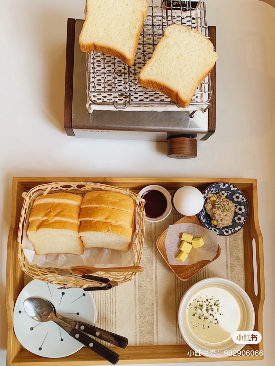 Landscape view of self toast bread served at cafemumi