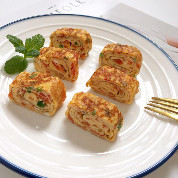 Tomato and spring onion omelette