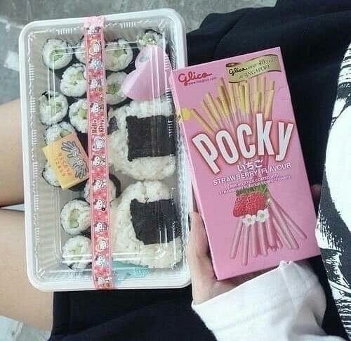 Kimbap and pocky snack