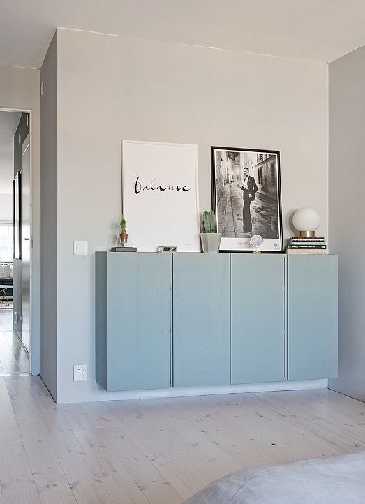 Small HDB Entryway Ideas To Look Spacious, Stylish & Functional