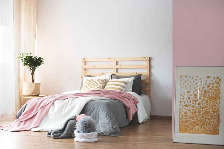 Shades_of_Pink_Bedroom_Ideas_-_Interior_Marketing_Group_-_Pink_Bedroom_Ideas_-_How_to_Decorate_Rooms_with_Pink_