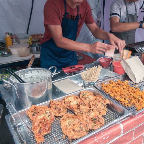 Shilin Singapore night market street food