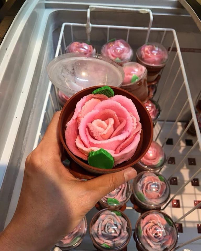 IceDEA flower ice cream