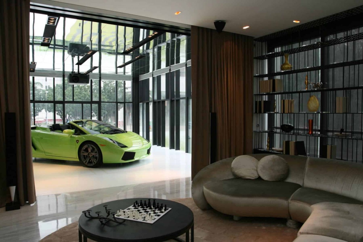 green sports car in living room of Reignwood Hamilton Scotts
