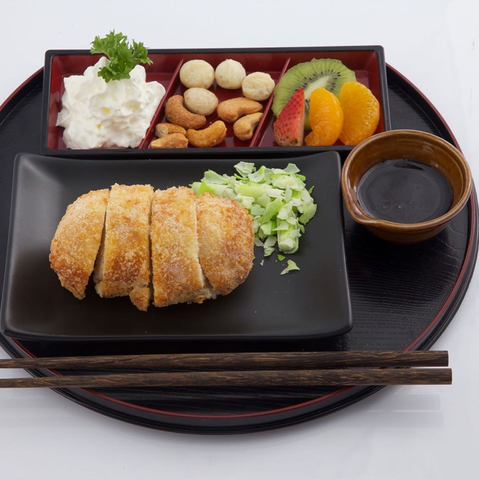 IceDEA tonkatsu plate ice cream