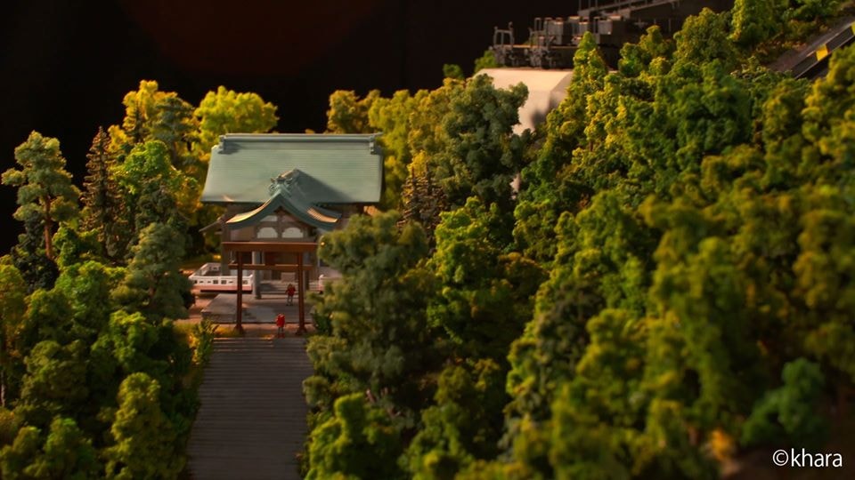 miniature forest and temple in Small Worlds Tokyo