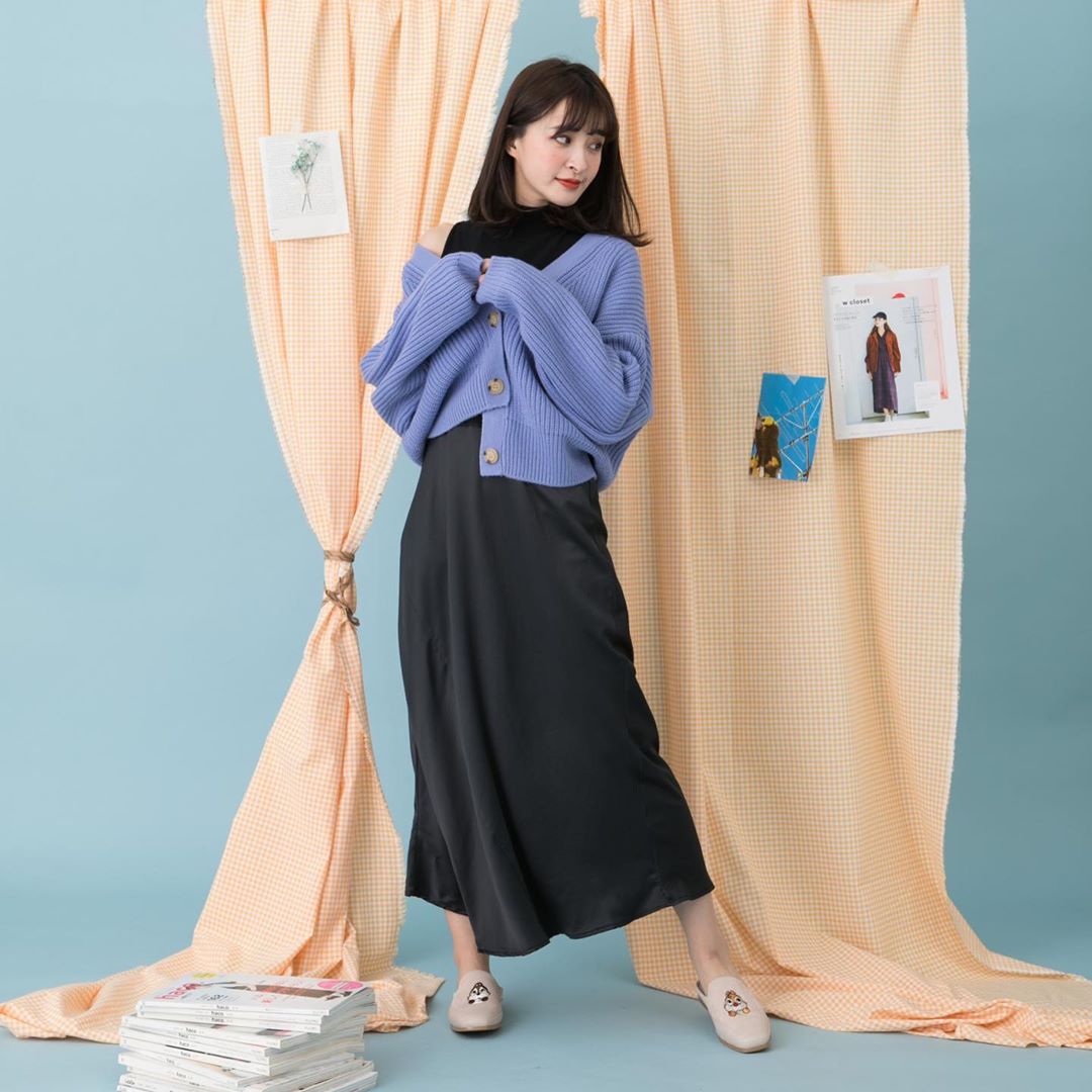 Model wearing Grace Gift Disney Chip 'n' Dale square toe mules