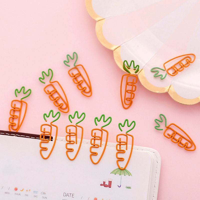 Carrot paper clips