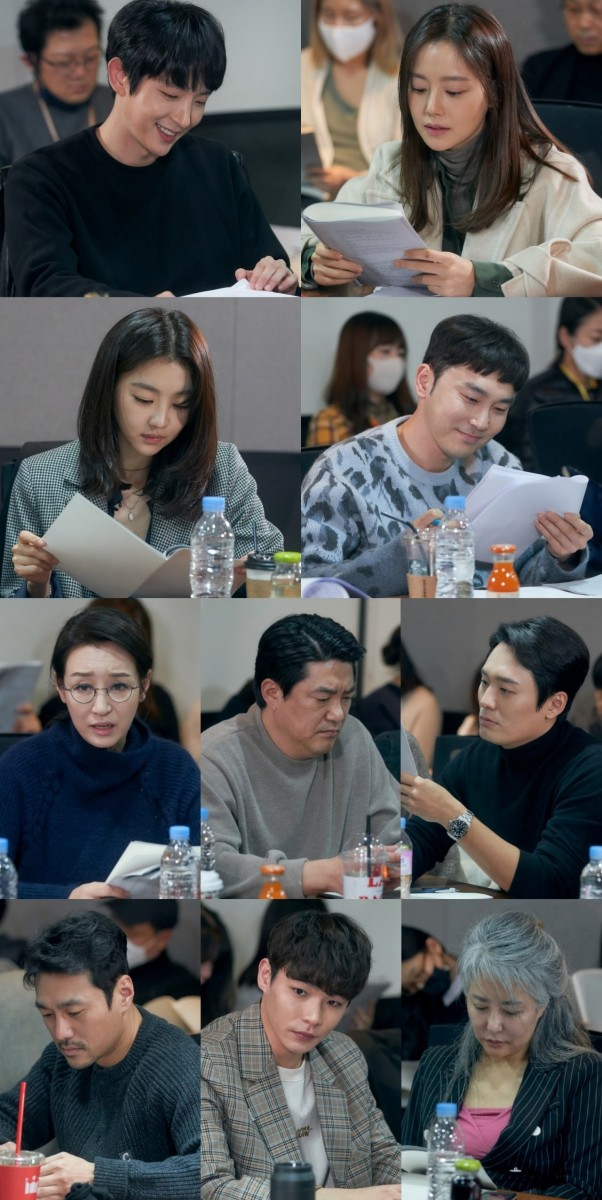 Flower of Evil script reading