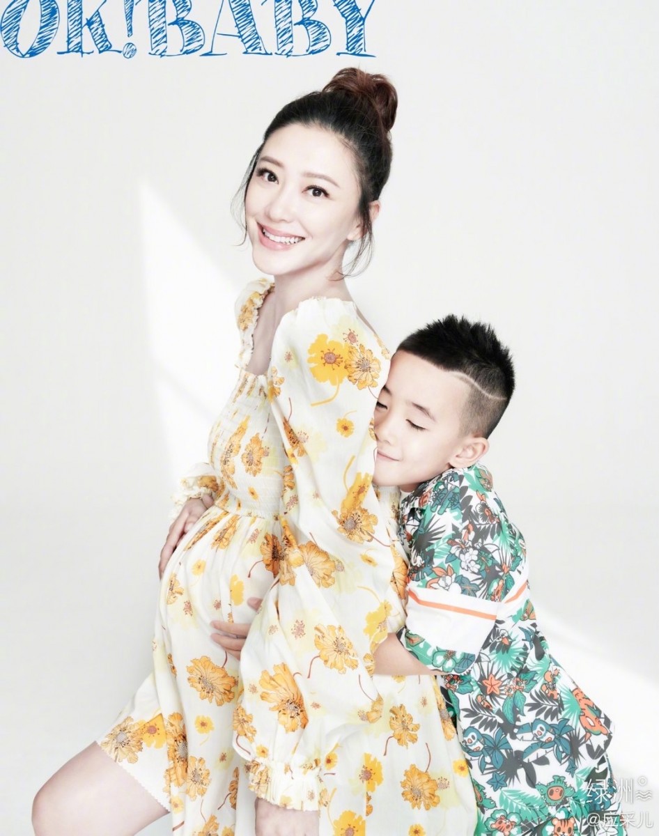 Jasper Chan hugging Cherrie Ying in magazine photo shoot