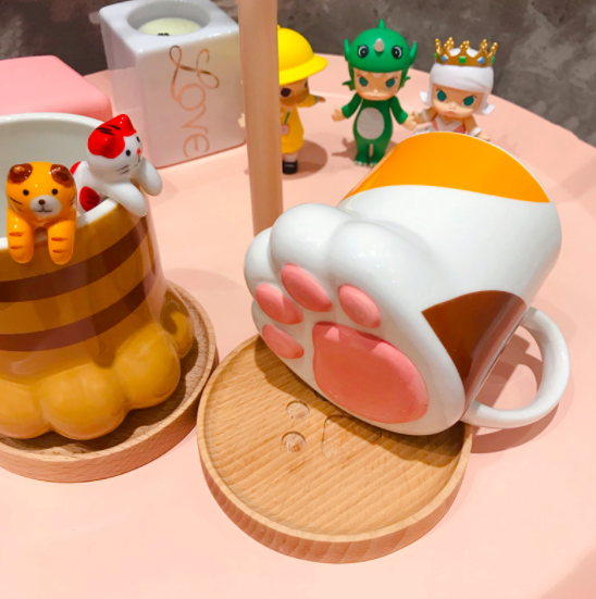 Funny Paw Cup