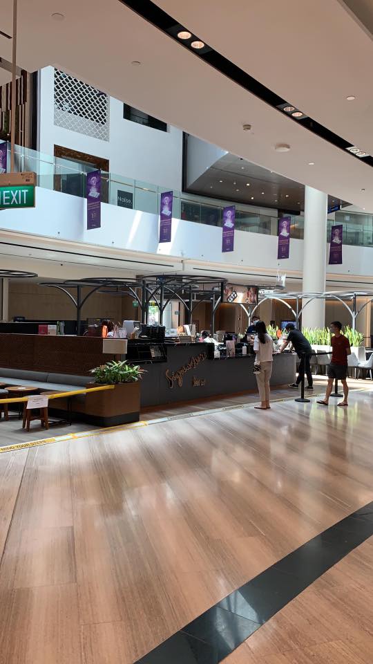 Koi Bubble Tea Store in Jewel Changi Airport