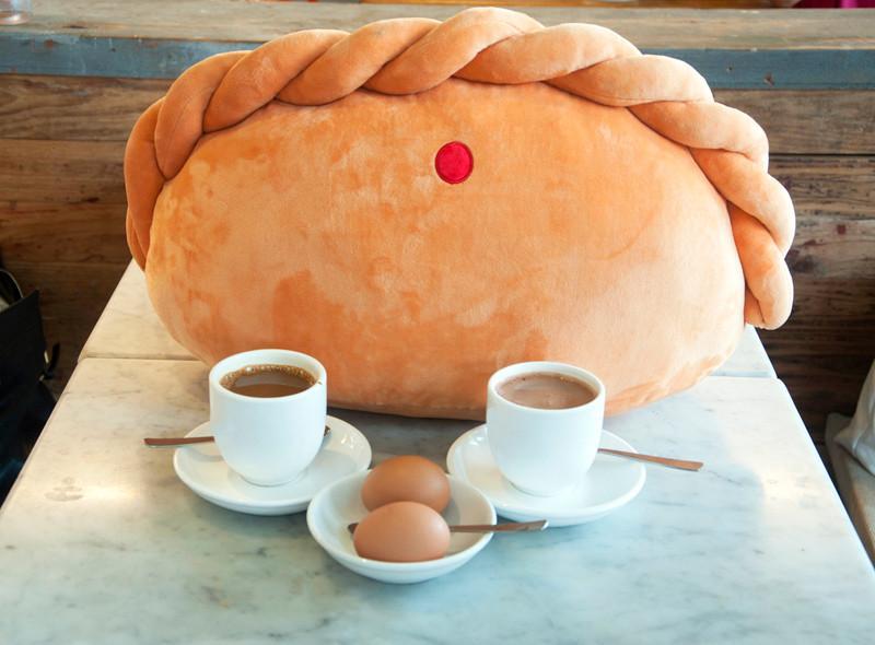 Curry puff plush toy