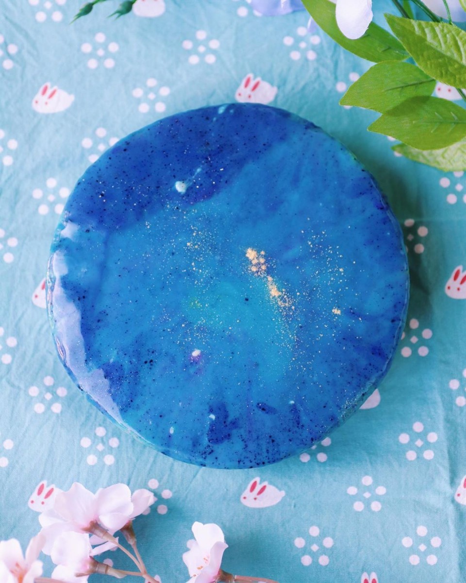 galaxy Mirror Glaze matcha cake top view