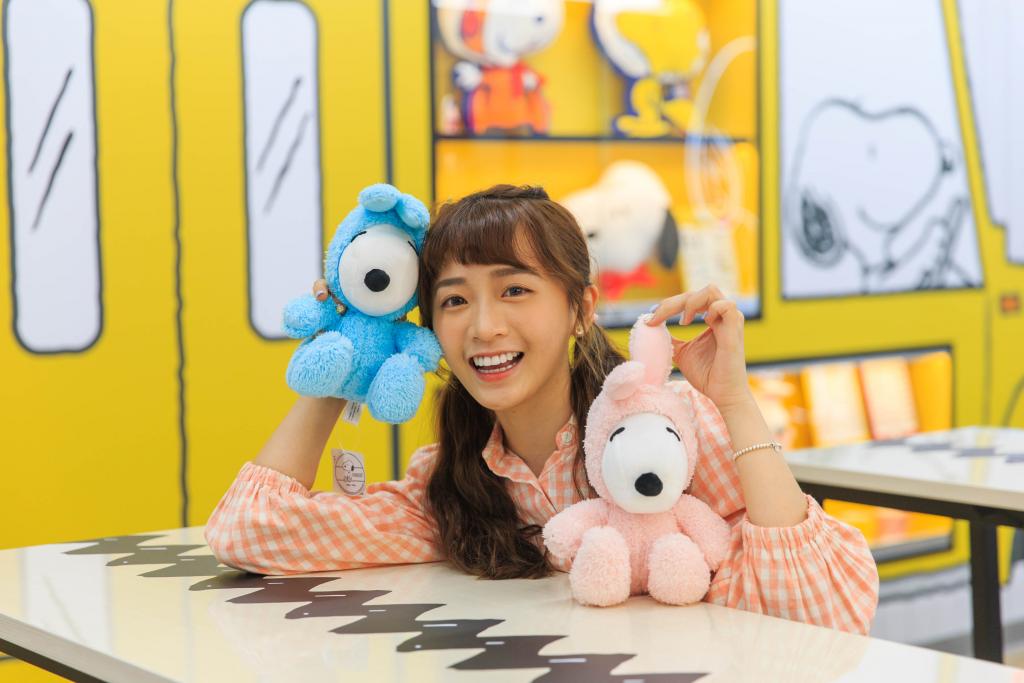 7-Eleven Taiwan Snoopy plushies