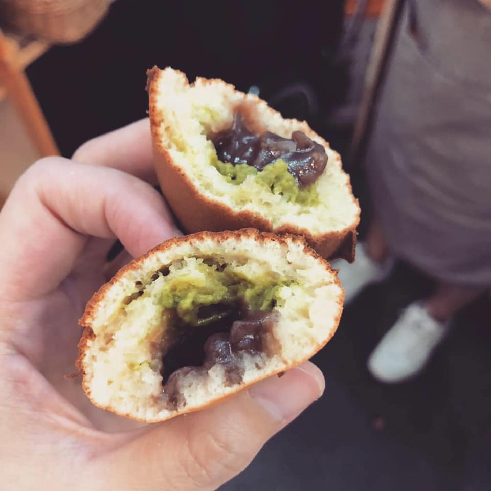 窩巢.雞蛋糕 WO CHAO egg cake black sesame filling