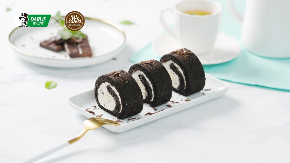 Darlie X We Sweet Mint Chocolate Cake Roll
