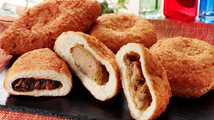 Japanese convenience store curry bread