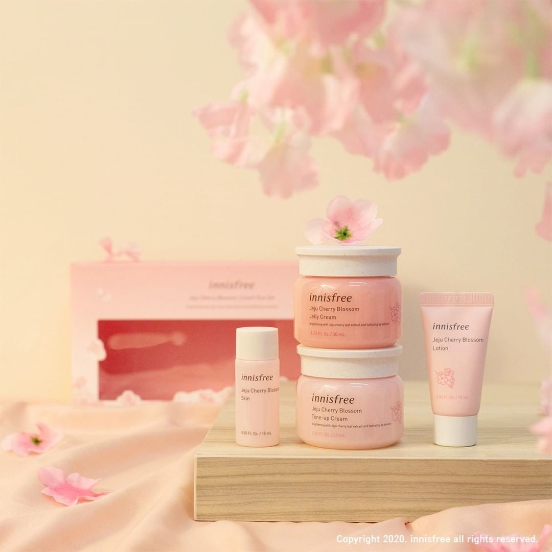 innisfree cherry blossom line