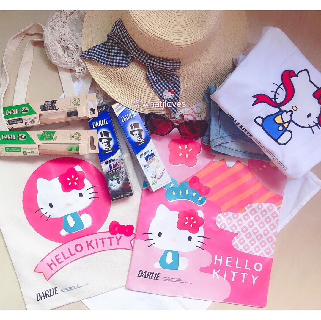 Hello Kitty Darlie tote bags Singapore