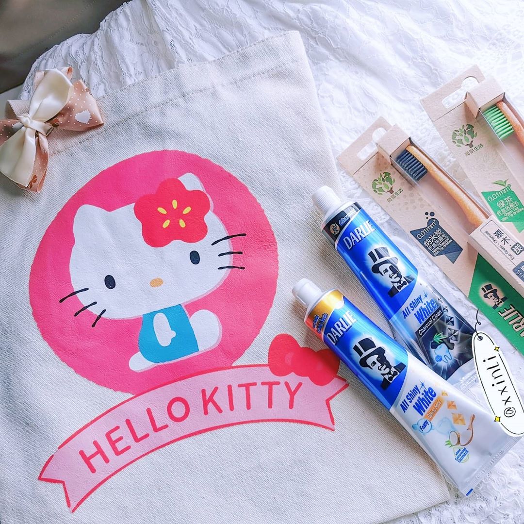 Hello Kitty Darlie tote bags Singapore