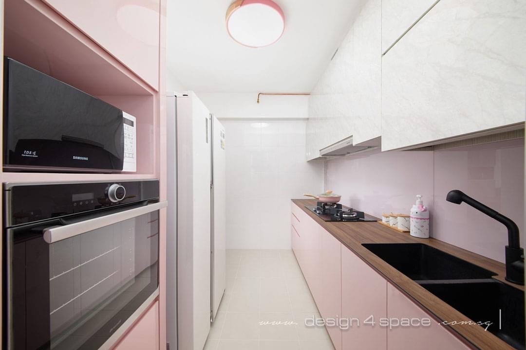 Hello Kitty-Themed HDB Kitchen