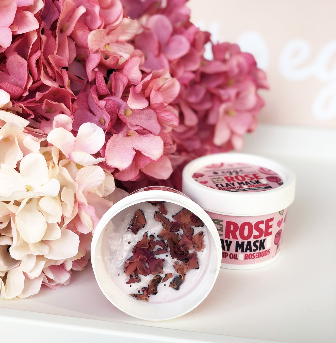 Tea Rose Skin-Loving Clay Mask (Limited Edition)