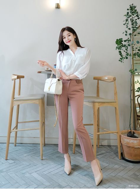 Dusty pink flared pants