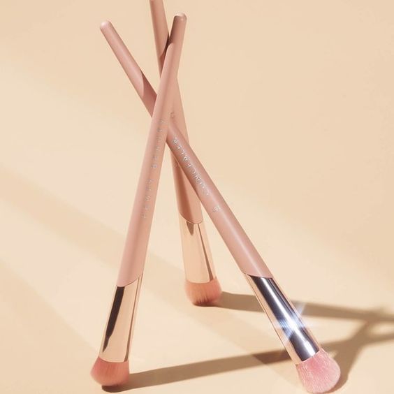 Fenty Beauty Precision Concealer Brush 180