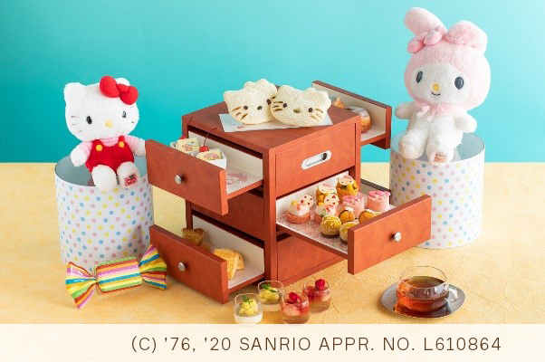 Hilton Osaka Hello Kitty & My Melody afternoon tea in a jewellery box