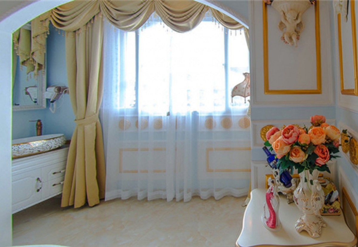 gold bedroom in 温莎公主城堡 Windsor Princess Castle Manor