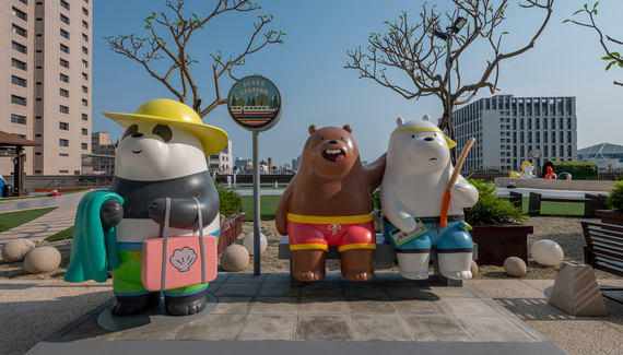 Hotel Cozzi We Bare Bears park