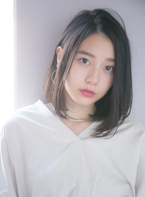 asian girl with long bob black hair