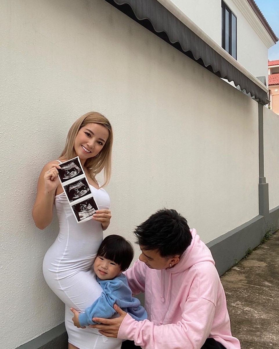 Naomi Neo pregnant 2020