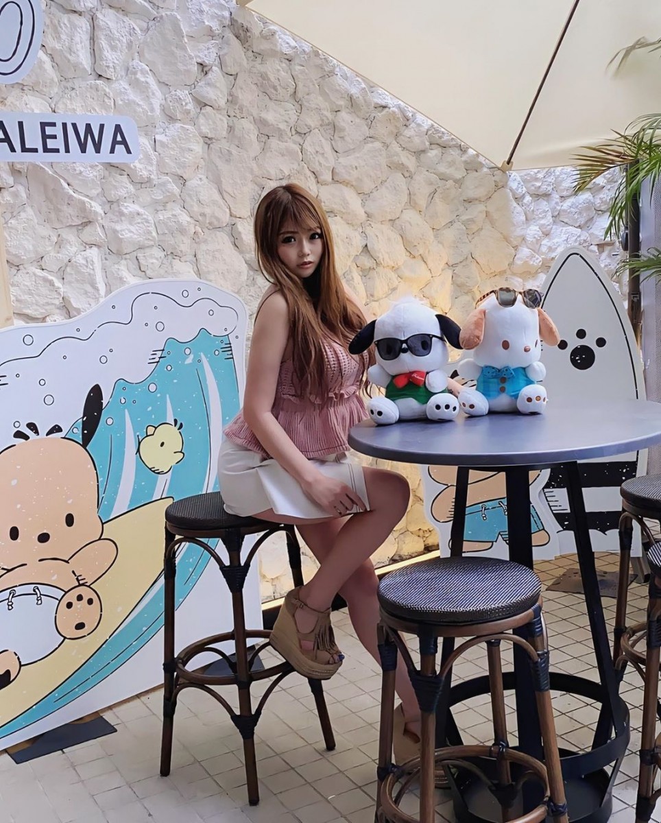 Pochacco themed cafe Sanrio Tokyo Japan 2020