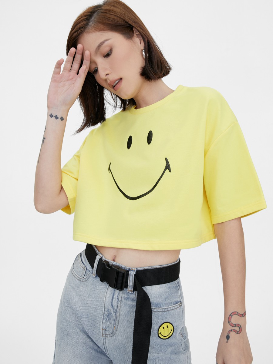 Pomelo x Smiley yellow crop top